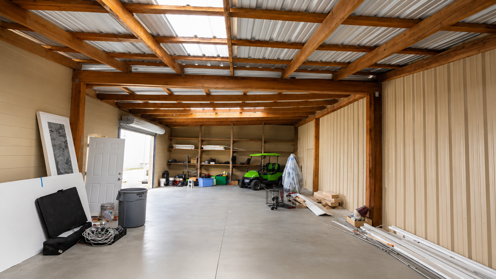 Standalone warehouse unit